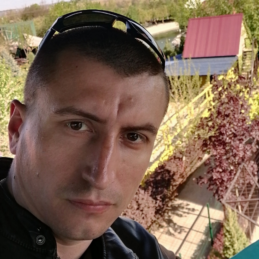Назар Я.