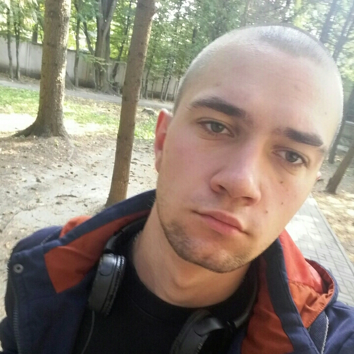 Артем Л.