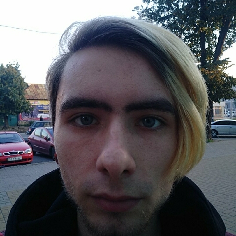 Янык Б.