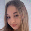 Аліна П.