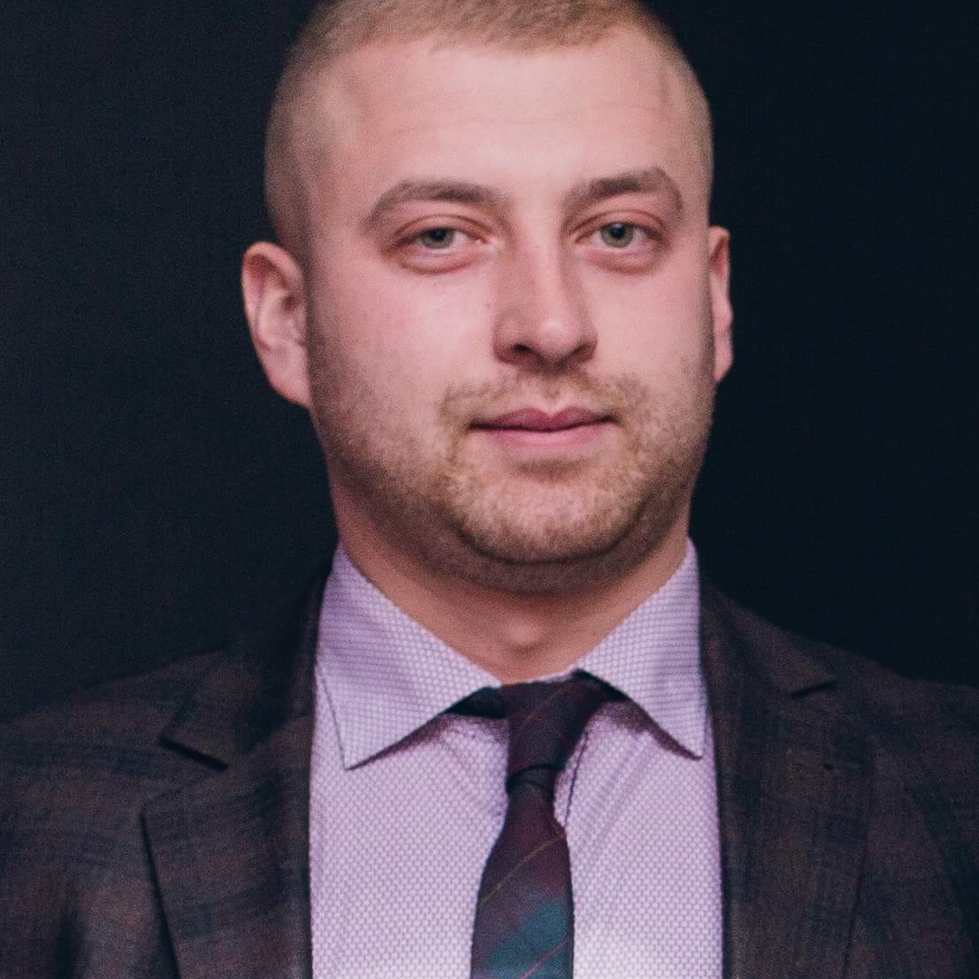 Максим Б.
