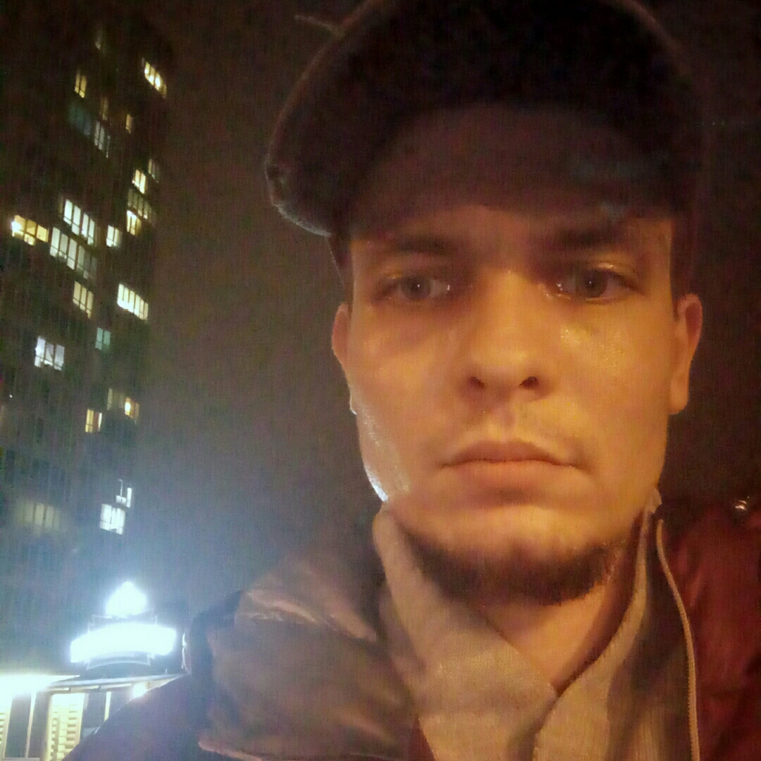 Андрій Б.