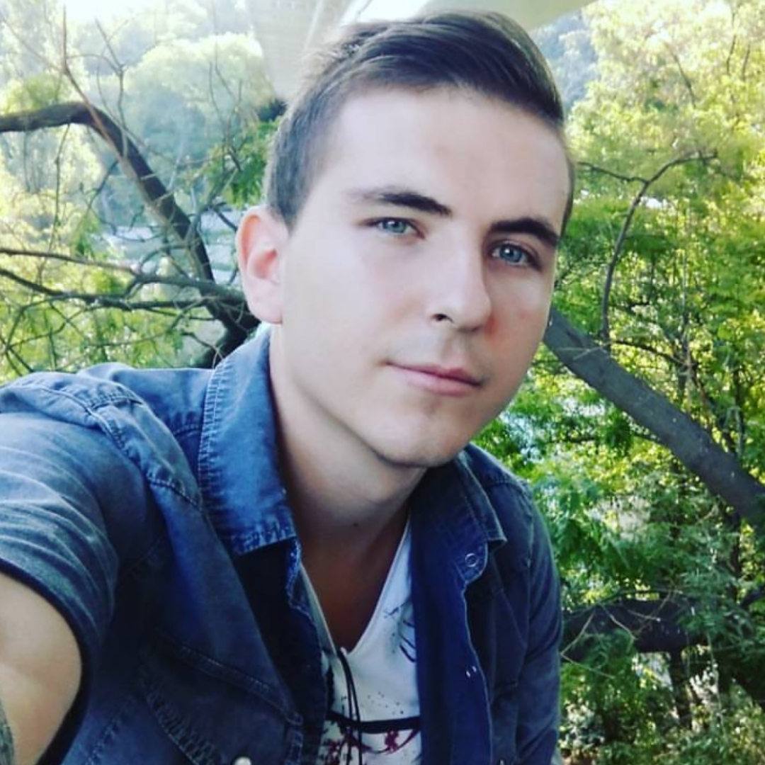 Олег Б.