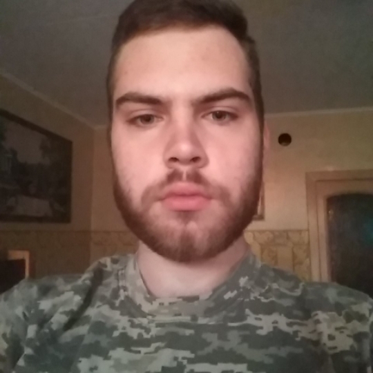 Максим І.