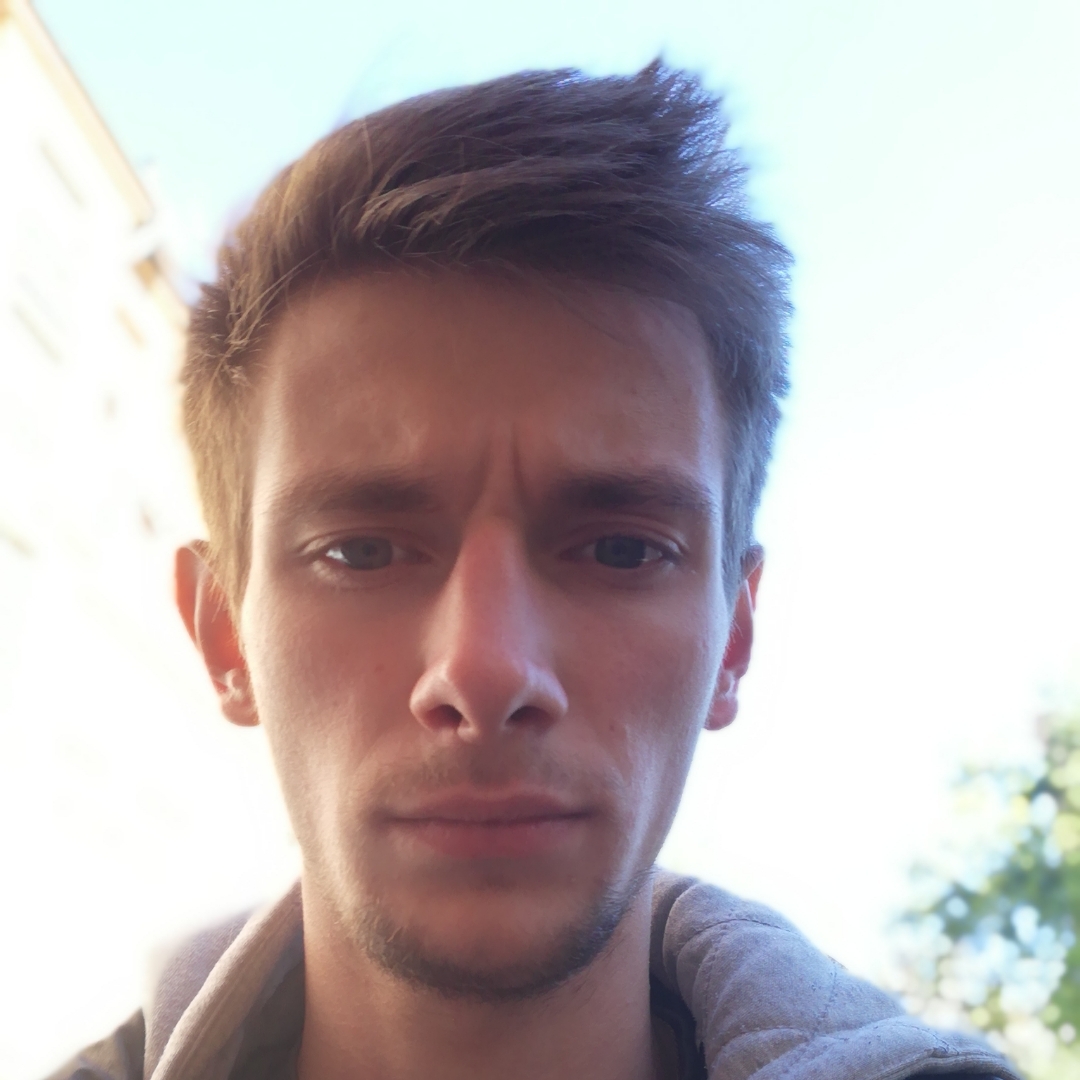 Олексій Ю.